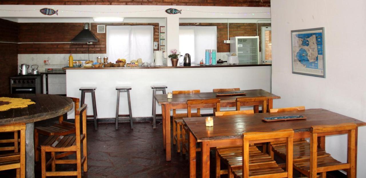 Hostel Bahia Ballenas 푸레르토피라미드 외부 사진